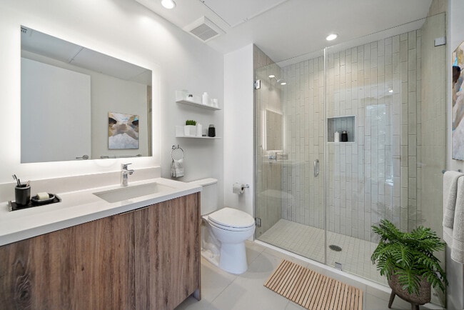 Photo - Willow Santa Monica