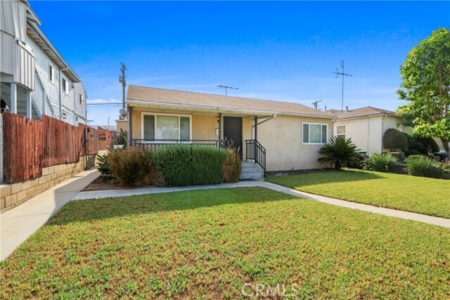 Building Photo - 2212 S Isabella Ave