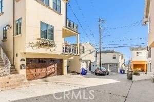 Building Photo - 320 33rd St