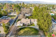 Photo - 22839 Oxnard St