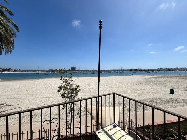 Photo - 2933-2935 Bayside Walk Unit 2933 Bayside Walk