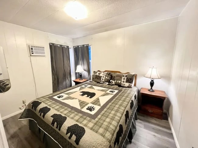 Photo - 877 Tulip Ln Unit Timberhaven Lodge  3