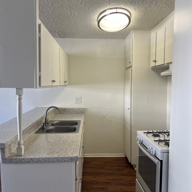 Photo - Southoaks Pointe Apartments