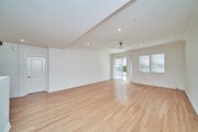 Photo - 2745 Montrose Ave