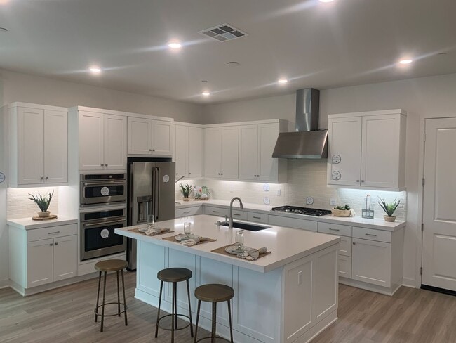 Photo - 4-Bedroom Home Available NOW in Valencia's Five Points Community!