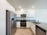 Photo - Beautiful 3B/2.5BA Townhome in Vista for R...