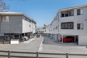Parking - Baldwin Hills Apartments