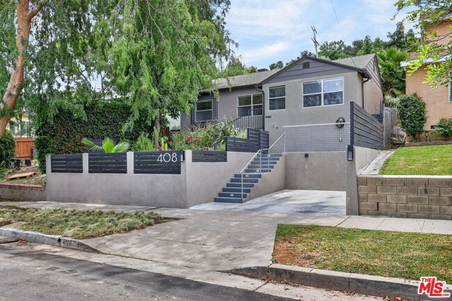 Photo - 408 Kendall Ave