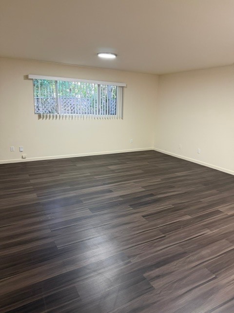 Photo - 835 N Valley St