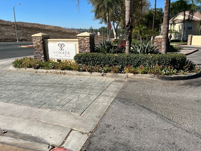 Photo - 3 Bedroom 2 Bathroom Condo in the Heart of Canyon Crest, Riverside!
