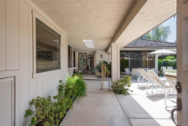 Photo - 22 Dartmouth Dr