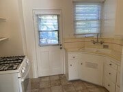 Kitchen leading to deck - 449 San Vicente Blvd Unit 4