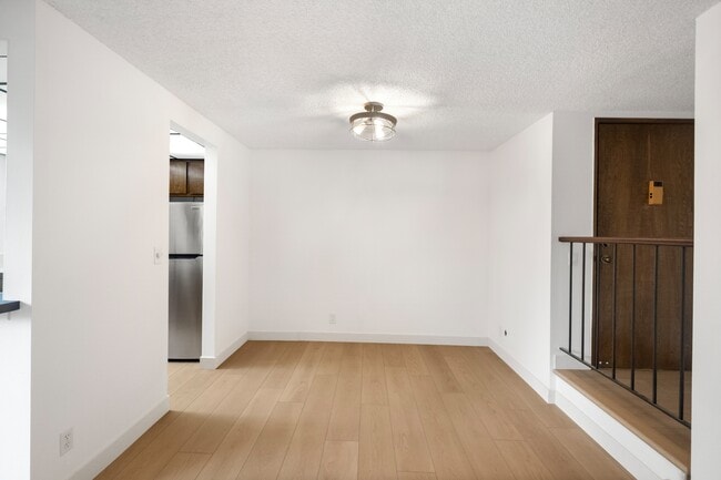 Photo - 1109 Summertime Ln