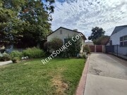 Photo - 24654 Walnut St