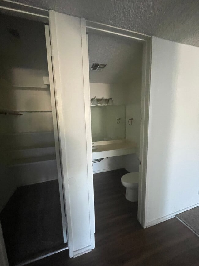Photo - 1840 Fairburn Ave Unit 311