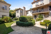Photo - 148 S Camden Dr Apartment Unit F