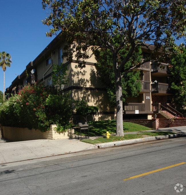 Madison Luxury Apartments - Madison Luxury Apartments