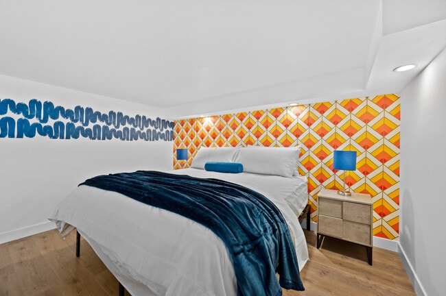 Photo - 10366 Eastborne Ave