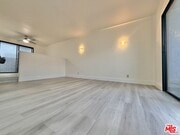 Photo - 31 Eastern Ave