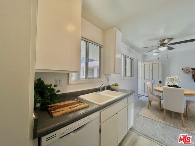 Photo - 1440 23rd St Unit 220