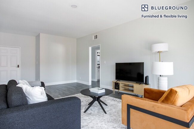 Photo - 1620 S Bentley Ave Unit FL3-ID1398