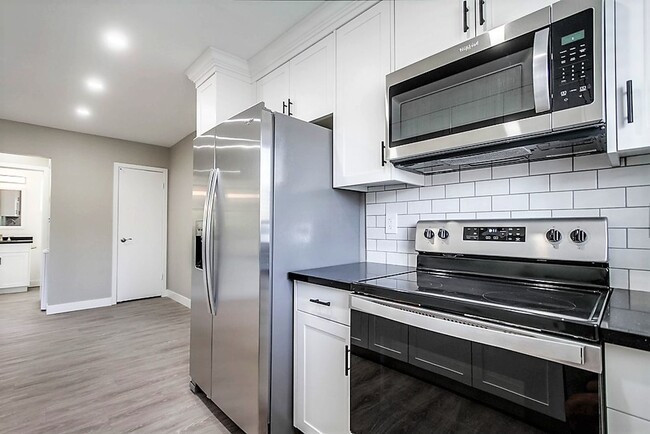 Photo - The Pointe  Apartments