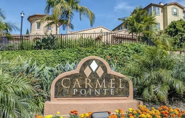 Building Photo - One bedroom one bathroom Carmel Point condo