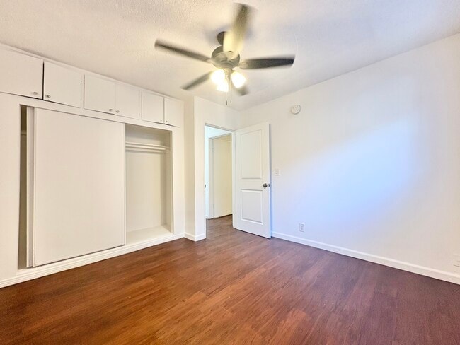 Photo - 11604 Sylvan St Unit 5