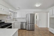 Photo - 3Bd/2ba Home w/parking in Santa Monica