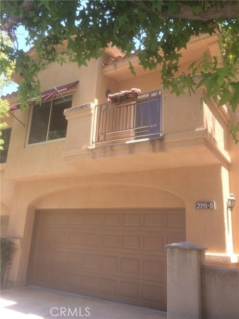 Photo - 2091 Lake Shore Dr Townhome