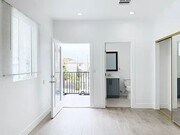 Photo - Soho Partners 1235 Unit 1235 1/2 (WHOLE )