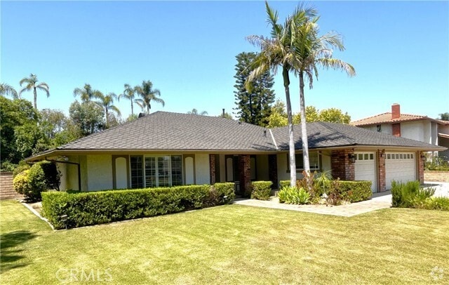 Building Photo - 15190 Hibiscus Ave Rental