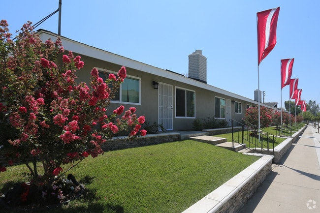 Building Photo - The Cottages Rental