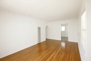 Photo - 1123-1127 Larrabee St Unit 1123 1/2