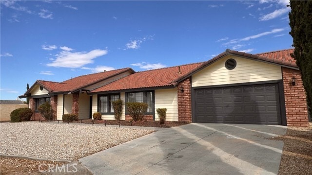 Photo - 13677 Ivanpah Rd