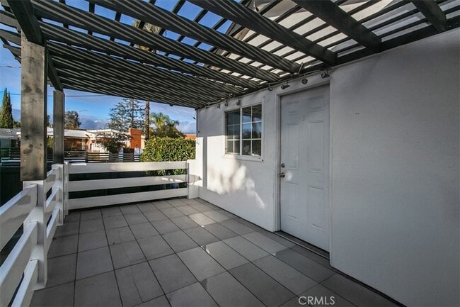 Photo - 6059 Vantage Ave