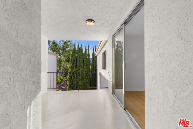 Photo - 1114 12th St Unit 303