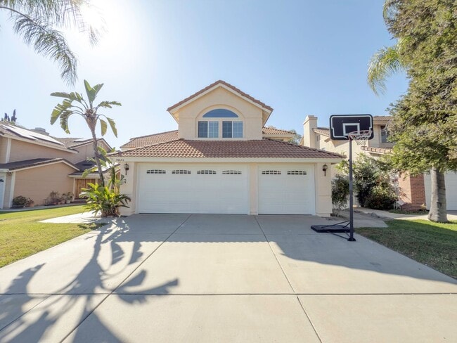 4 BEDROOM / 3 CAR GARAGE MURRIETA HOME FOR... - 4 BEDROOM / 3 CAR GARAGE MURRIETA HOME FOR...