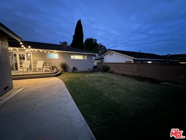 Photo - 2903 W Carson St