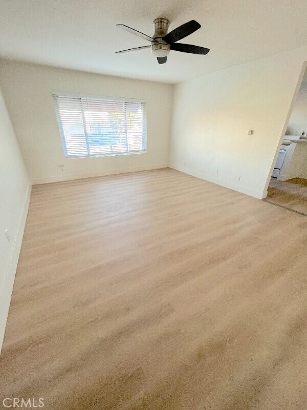 Photo - 2115 Placentia Ave Unit 18