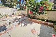 Photo - 5800 Owensmouth Ave Unit 13