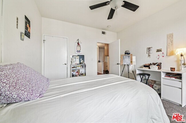 Photo - 535 Magnolia Ave Unit 310