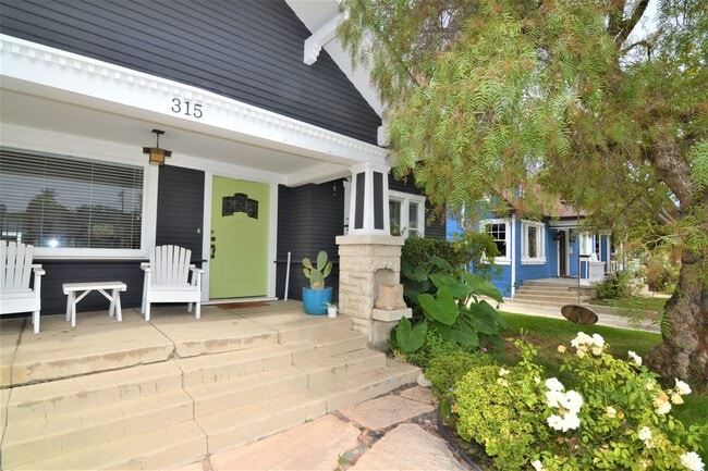 Photo - Beautiful Belmont Heights Home with Huge B...