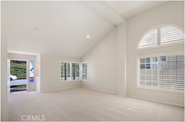 Photo - 28721 Via Pasatiempo