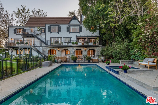 Photo - 1756 Correa Way