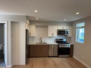 Photo - Sampson 4822 1/2 Unit 4822 1/2