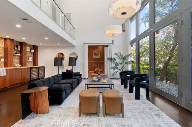 Photo - 9653 Oak Pass Rd