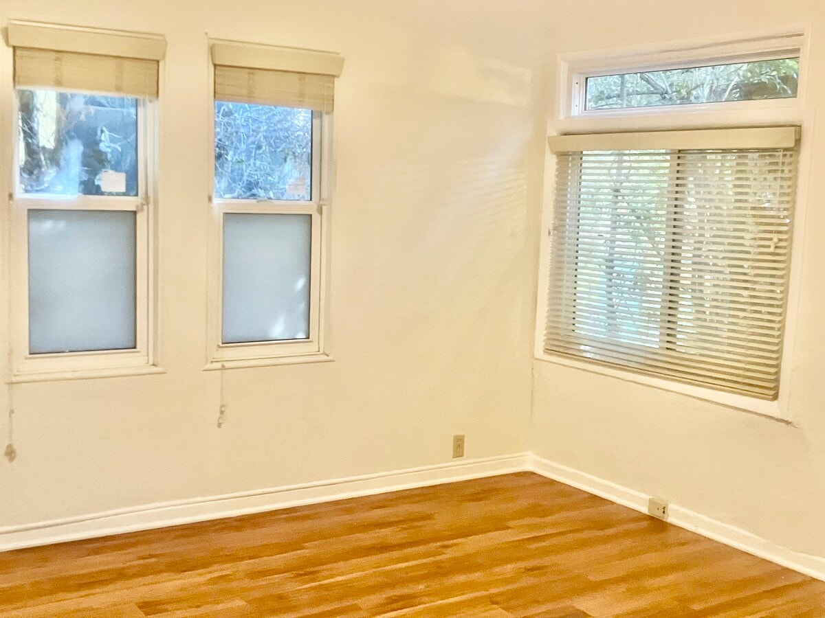 Photo - 432 S Spalding Dr