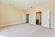 Photo - 10878 Bloomfield St Unit 407