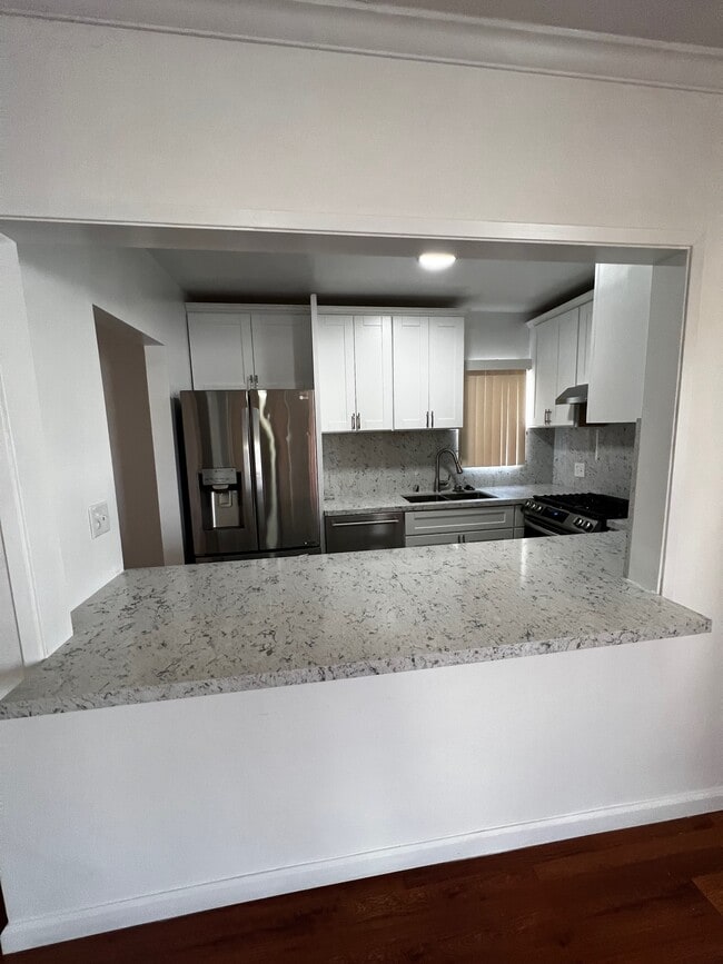 Photo - 4412-4412 Prospect Ave